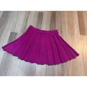 Fuchsia Pleated Ribbed Knit Skirt